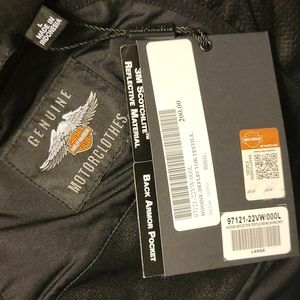 Brand new woman Harley Davidson Hodie burgundy jacket with riding high top boots